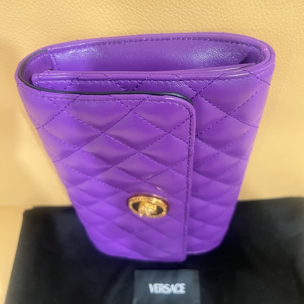 Versace Medusa quilted lamb leather clutch purse with chain. - Picture 6 of 13